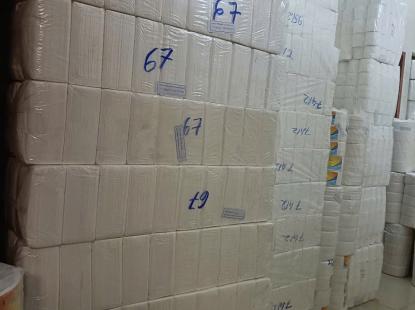 Giấy lau tay gi&aacute; rẻ Quận 12