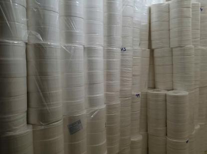 Giấy vệ sinh cuộn lớn Phường Bến Ngh&eacute;